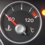indikator suhu mesin