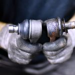 Ciri Ball Joint Rusak