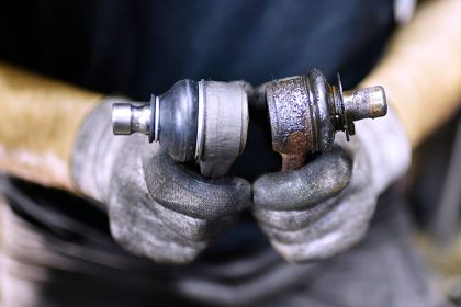 Ciri Ball Joint Rusak
