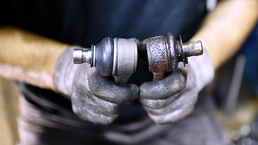 Ciri Ball Joint Rusak