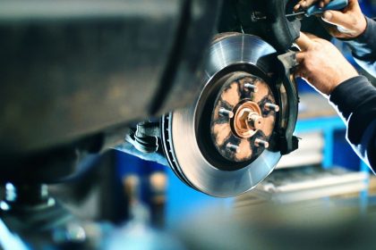 sistem pengereman mobil