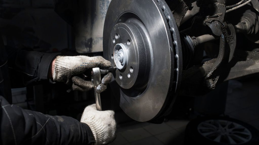 sistem pengereman mobil