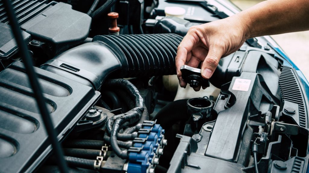 tutup radiator mobil