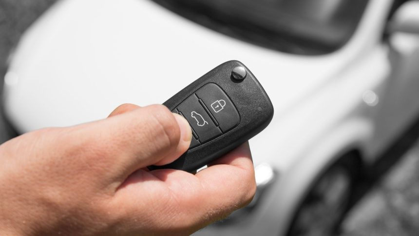 alarm mobil tidak berbunyi