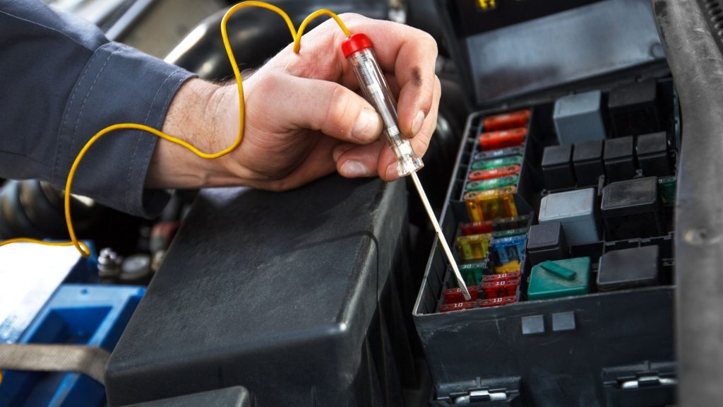 alarm mobil tidak berbunyi