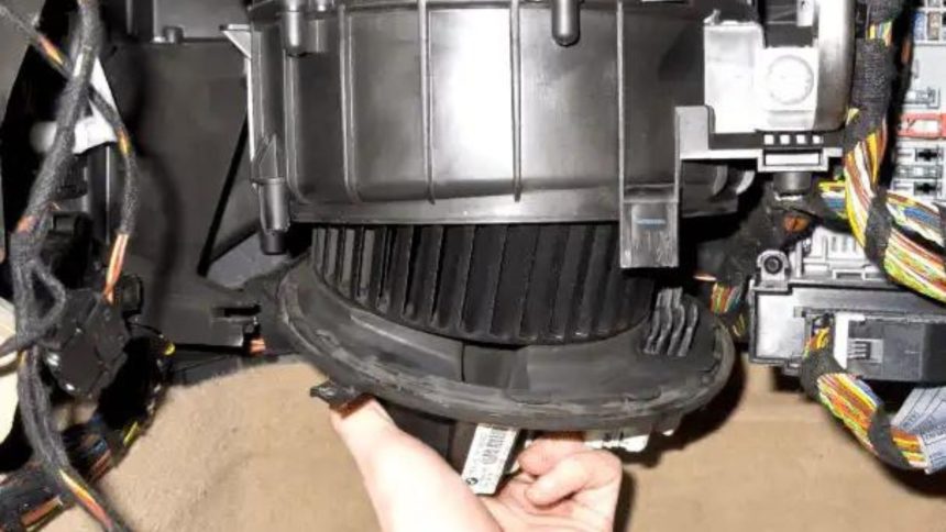 Blower AC Mobil Berisik