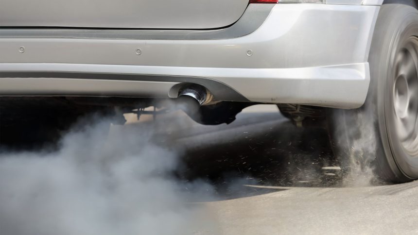 knalpot mobil berisik
