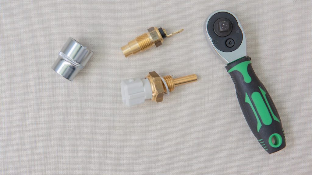 sensor suhu mobil