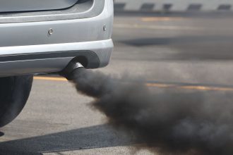 Merawat Knalpot Mobil
