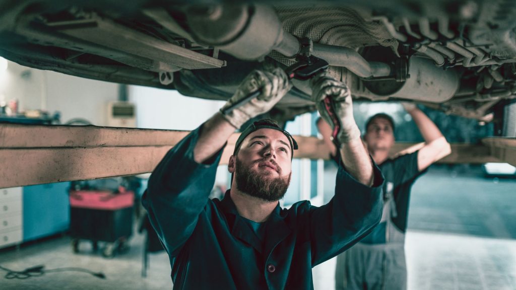 Sistem Knalpot Mobil