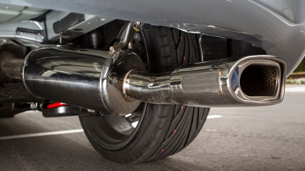 Sistem Knalpot Mobil